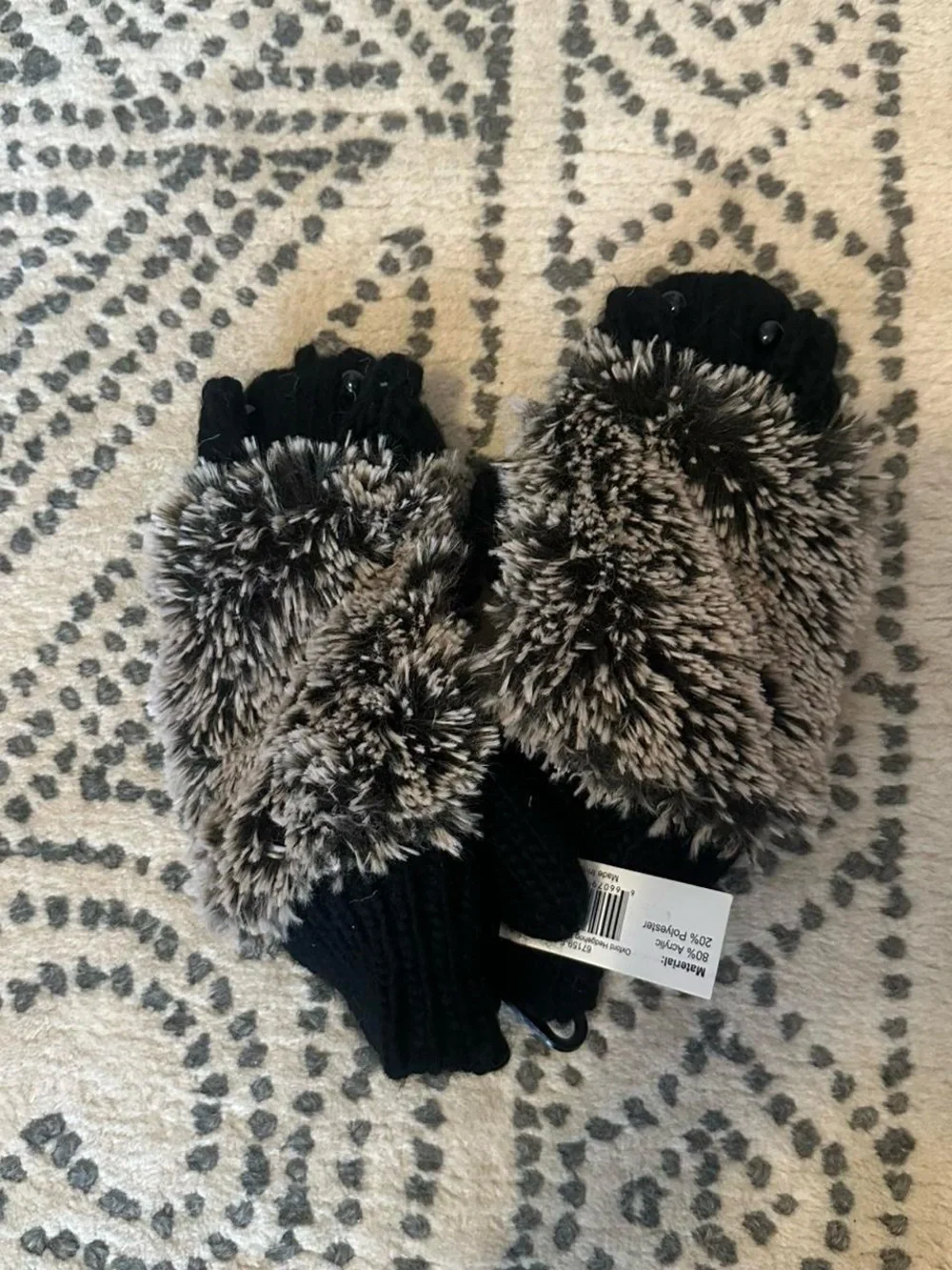 Faux Fur Knit Black and Gray Convertible Mittens